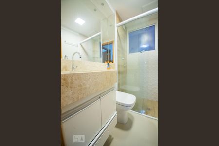 banheiro de apartamento à venda com 2 quartos, 45m² em Parque das Cachoeiras, Campinas