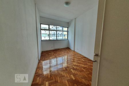 Quarto 2 de apartamento à venda com 3 quartos, 150m² em Copacabana, Rio de Janeiro