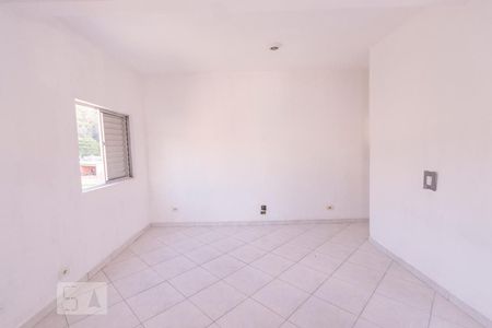 Quarto de casa para alugar com 1 quarto, 80m² em Jardim Nova Tereza, São Paulo