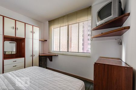 Quarto 2 de apartamento para alugar com 2 quartos, 96m² em Cabral, Curitiba