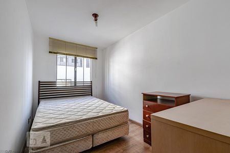 Quarto 1 de apartamento para alugar com 2 quartos, 96m² em Cabral, Curitiba