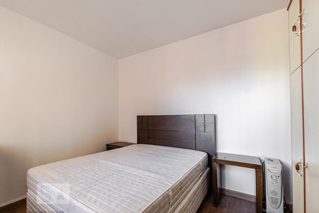 Quarto 2 de apartamento para alugar com 2 quartos, 96m² em Cabral, Curitiba