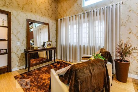 Sala de casa à venda com 3 quartos, 302m² em Vila Rosália, Guarulhos