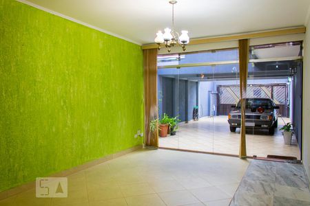 Sala de Estar de casa à venda com 3 quartos, 295m² em Vila Eldízia, Santo André
