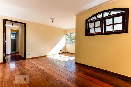 Sala de apartamento para alugar com 2 quartos, 67m² em Jardim Leonor Mendes de Barros, São Paulo