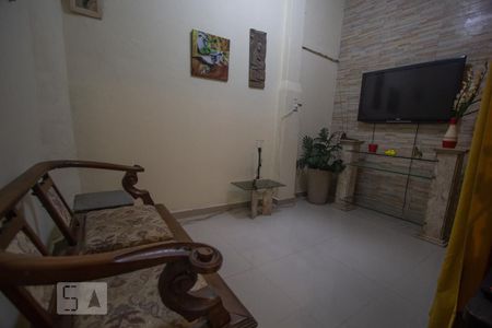 Sala de apartamento para alugar com 1 quarto, 30m² em Bonsucesso, Rio de Janeiro