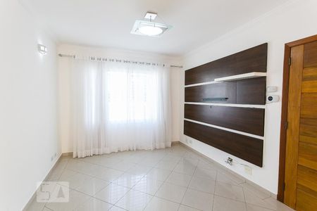 Sala de casa à venda com 3 quartos, 150m² em Vila Zelina, São Paulo