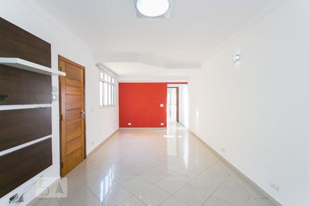 Sala de casa para alugar com 3 quartos, 150m² em Vila Zelina, São Paulo