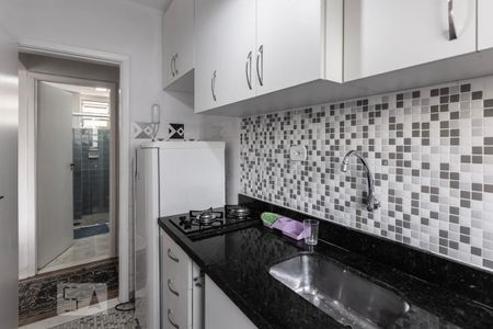 Cozinha de kitnet/studio à venda com 1 quarto, 35m² em Santa Cecília, São Paulo