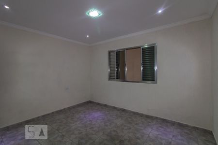 Quarto 1 de casa para alugar com 2 quartos, 150m² em Vila Ivone, São Paulo