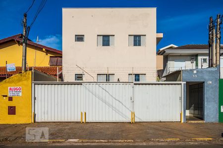 Studio para alugar com 42m², 1 quarto e sem vaga Studio para alugar com 42m², 1 quarto e sem vagaFachada