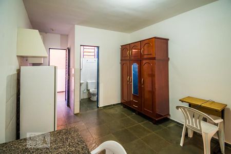 Sala/Quarto de kitnet/studio para alugar com 1 quarto, 43m² em Cidade Universitária, Campinas