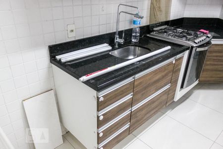 Cozinha - Armários de apartamento para alugar com 2 quartos, 65m² em Parque Novo Mundo, São Paulo