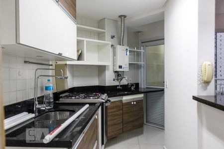 Cozinha de apartamento para alugar com 2 quartos, 65m² em Parque Novo Mundo, São Paulo