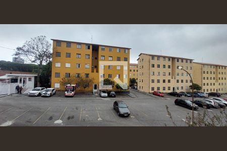 Vista Quarto 1 de apartamento para alugar com 2 quartos, 49m² em Parque Erasmo Assunção, Santo André