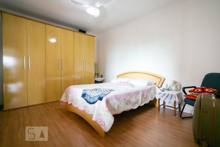 Suíte de casa à venda com 5 quartos, 300m² em Vila Pereira Barreto, São Paulo