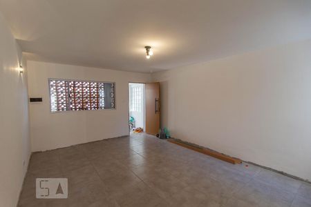 Sala de casa à venda com 3 quartos, 140m² em Vila Cordeiro, São Paulo