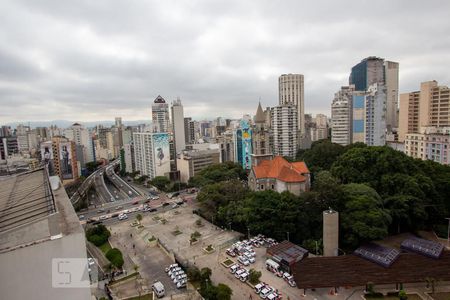 Vista de kitnet/studio para alugar com 1 quarto, 37m² em Consolação, São Paulo