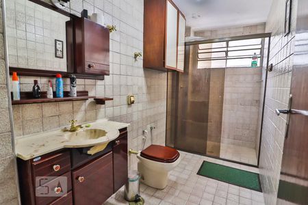 Banheiro de apartamento para alugar com 1 quarto, 70m² em Bela Vista, São Paulo