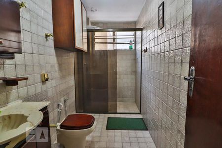 Banheiro de apartamento para alugar com 1 quarto, 70m² em Bela Vista, São Paulo