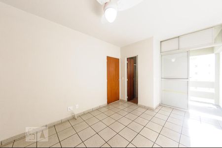 Quarto de apartamento à venda com 1 quarto, 59m² em Centro, Campinas