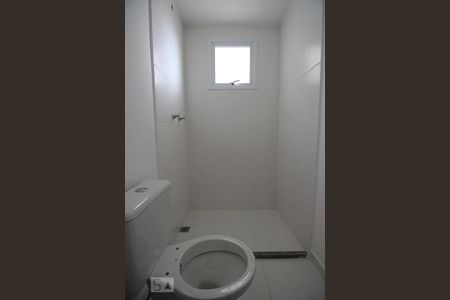 Banheiro da Suíte de apartamento à venda com 3 quartos, 65m² em Canhema, Diadema