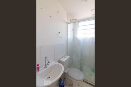 Banheiro de apartamento à venda com 2 quartos, 46m² em Vila Homero Thon, Santo André