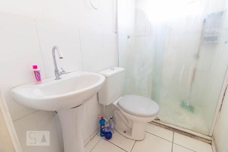 Banheiro de apartamento à venda com 2 quartos, 46m² em Vila Homero Thon, Santo André