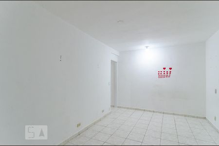 Sala de casa para alugar com 1 quarto, 42m² em Cidade Domitila, São Paulo