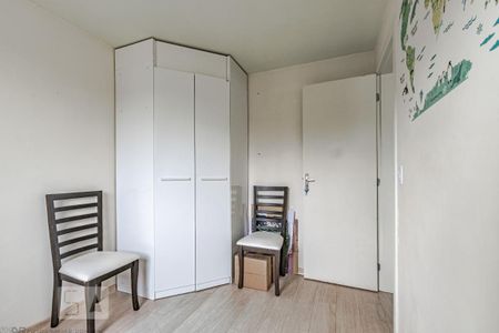 Quarto 2 de apartamento para alugar com 2 quartos, 50m² em Santa Cândida, Curitiba