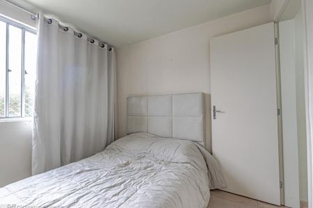 Quarto 1 de apartamento para alugar com 2 quartos, 50m² em Santa Cândida, Curitiba