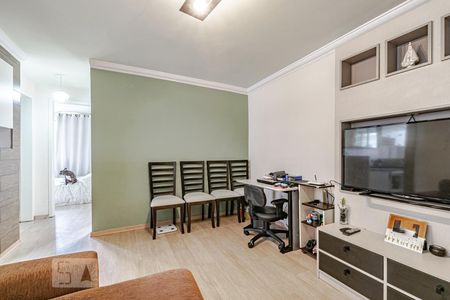 Sala de Estar de apartamento para alugar com 2 quartos, 50m² em Santa Cândida, Curitiba