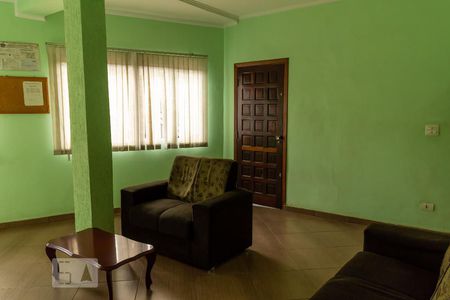 Sala de casa à venda com 4 quartos, 200m² em Vila Celeste, São Paulo