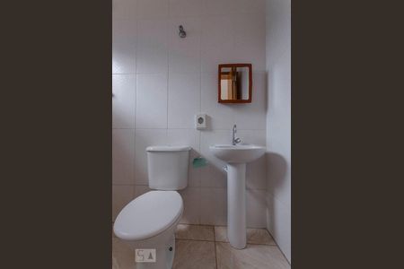 Banheiro Suíte 1 de casa de condomínio para alugar com 2 quartos, 60m² em Jardim Matarazzo, São Paulo
