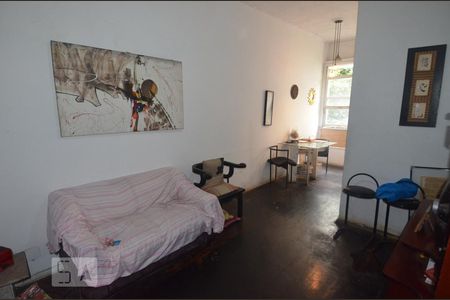 Sala de apartamento à venda com 2 quartos, 75m² em Copacabana, Rio de Janeiro