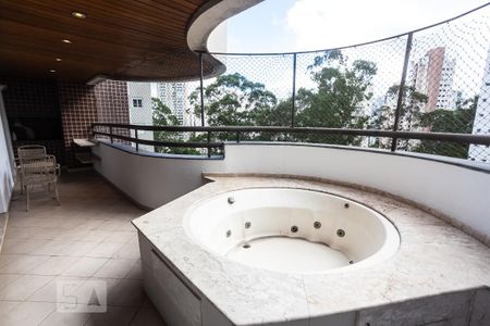 Varanda de apartamento para alugar com 4 quartos, 275m² em Vila Andrade, São Paulo