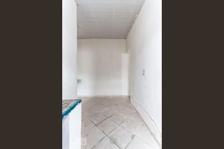 Sala e Cozinha de casa para alugar com 1 quarto, 20m² em Vila Germinal, São Paulo