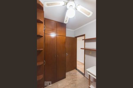 Quarto/Escritório de apartamento à venda com 3 quartos, 65m² em Vila Anhanguera, Campinas