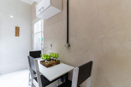 Cozinha de apartamento para alugar com 1 quarto, 25m² em Jardim da Glória, São Paulo