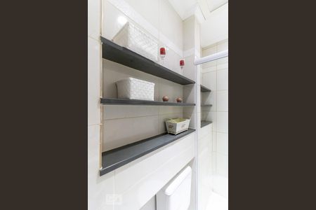 Banheiro de apartamento para alugar com 1 quarto, 25m² em Jardim da Glória, São Paulo