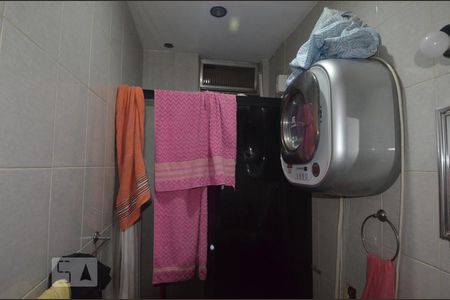 Banheiro de apartamento para alugar com 1 quarto, 37m² em Copacabana, Rio de Janeiro