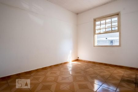 Quarto 2 de casa para alugar com 2 quartos, 60m² em Vila Azevedo, São Paulo