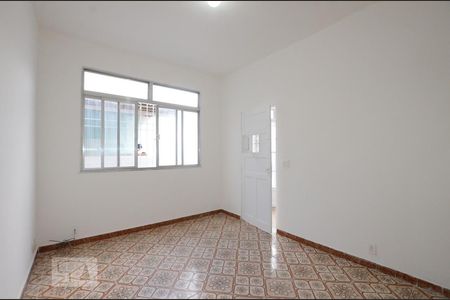 Sala de casa para alugar com 2 quartos, 80m² em Irajá, Rio de Janeiro