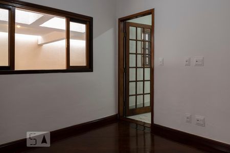 Sala de casa para alugar com 2 quartos, 80m² em Vila da Saúde, São Paulo