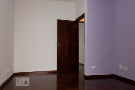 Quarto 1 de casa para alugar com 2 quartos, 80m² em Vila da Saúde, São Paulo