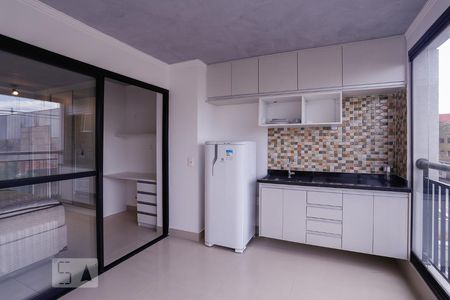 Varanda e Cozinha de kitnet/studio para alugar com 1 quarto, 30m² em Bom Retiro, São Paulo