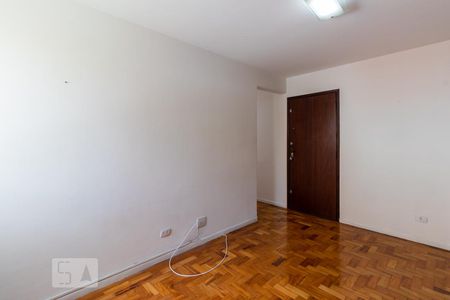 Sala de apartamento para alugar com 2 quartos, 76m² em Vila Olímpia, São Paulo