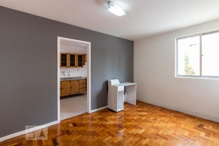 Sala de apartamento à venda com 2 quartos, 76m² em Vila Olímpia, São Paulo