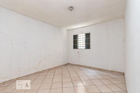 Quarto de casa para alugar com 1 quarto, 25m² em Vila Jacuí, São Paulo