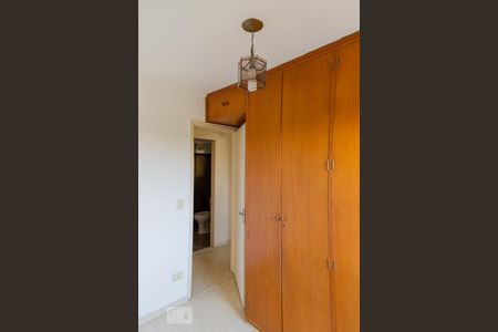 Quarto 1 de apartamento à venda com 3 quartos, 70m² em Vila Indiana, São Paulo